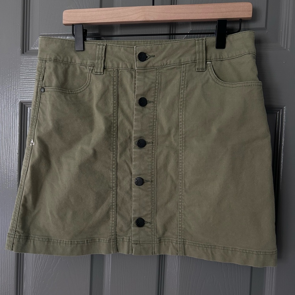 Stio Ralston canvas green button up mini skirt 8